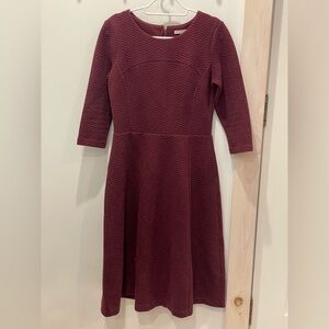 Boden Size US 6L A Line Dress Red/Burgundy Stretch Crew Neck 3/4 Sleeve Lined